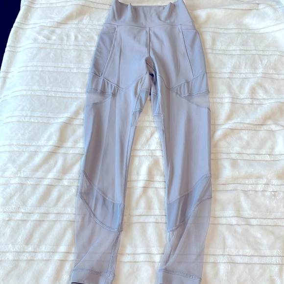 lululemon athletica Pants - Lululemon high rise wunder compression mesh leggings light purple size 4
